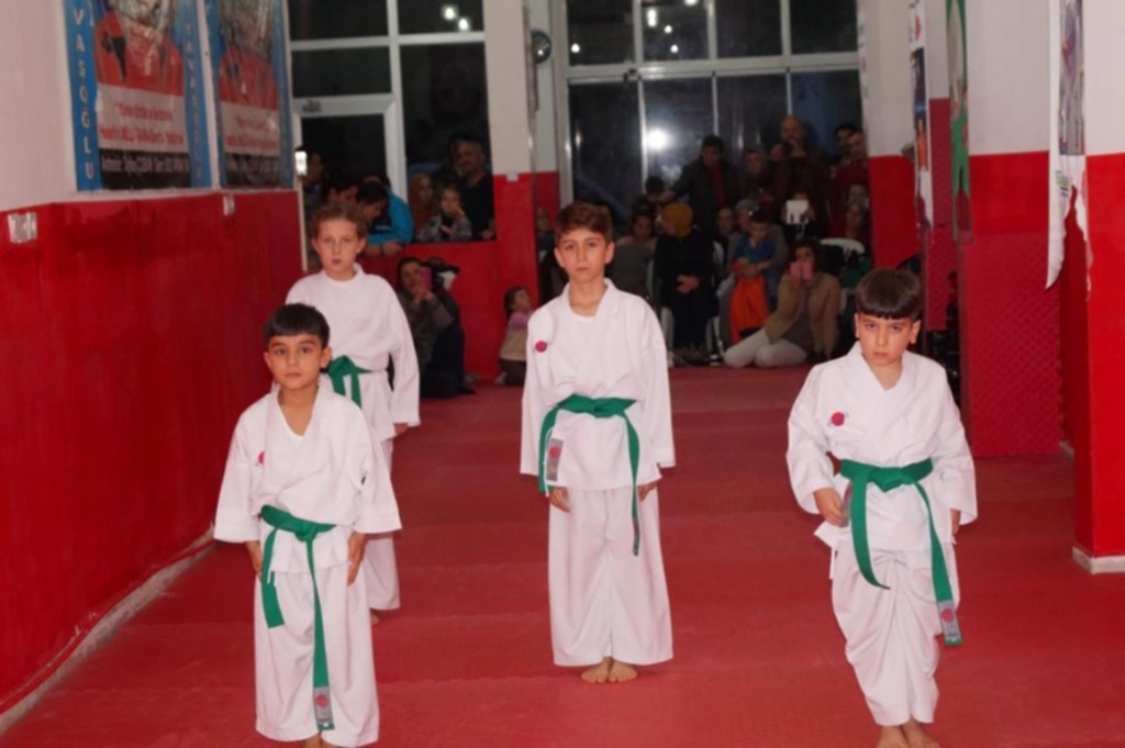 KUSAK TERFI SINAVI REYKAN & GOLGE 280