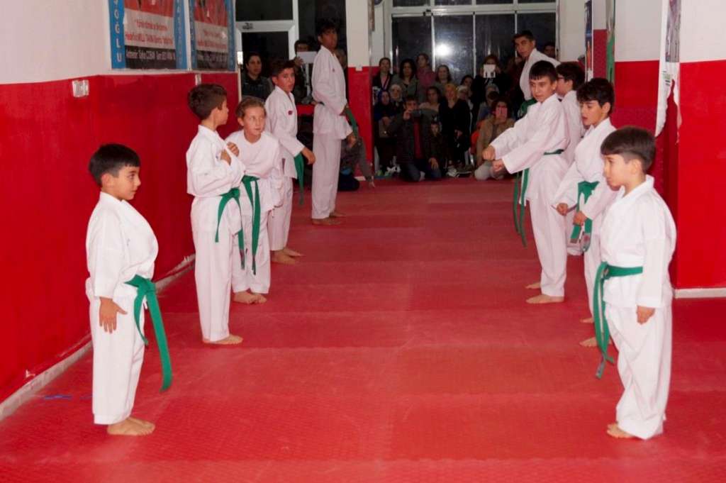 KUSAK TERFI SINAVI REYKAN & GOLGE 284