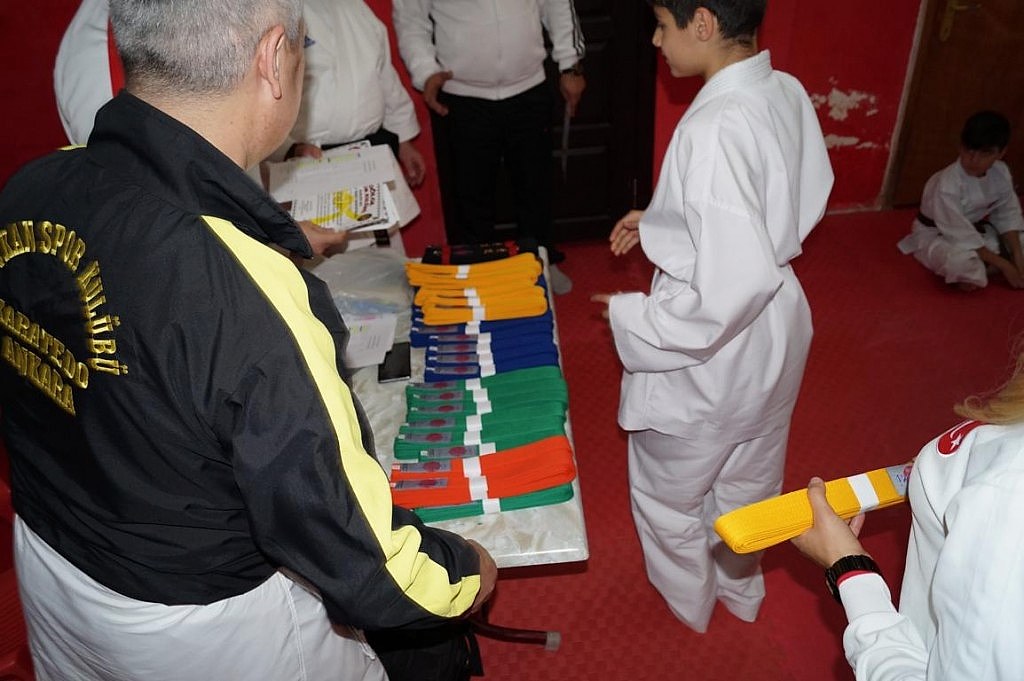 KUSAK TERFI SINAVI REYKAN & GOLGE 298