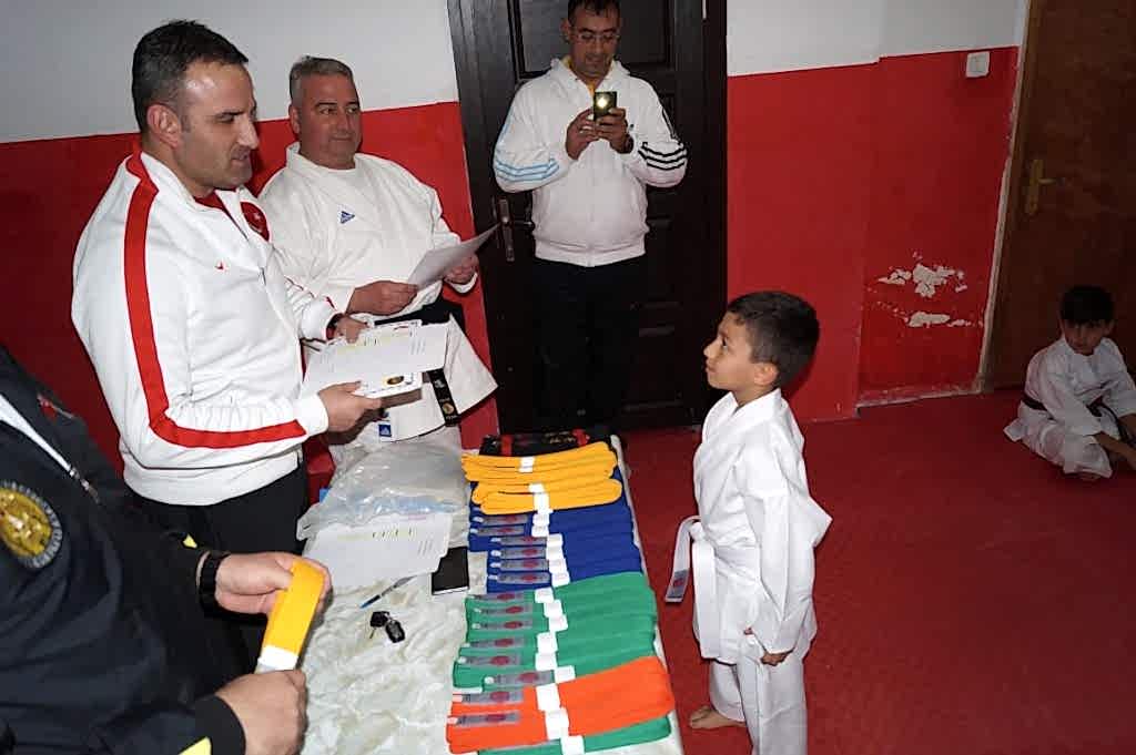 KUSAK TERFI SINAVI REYKAN & GOLGE 299