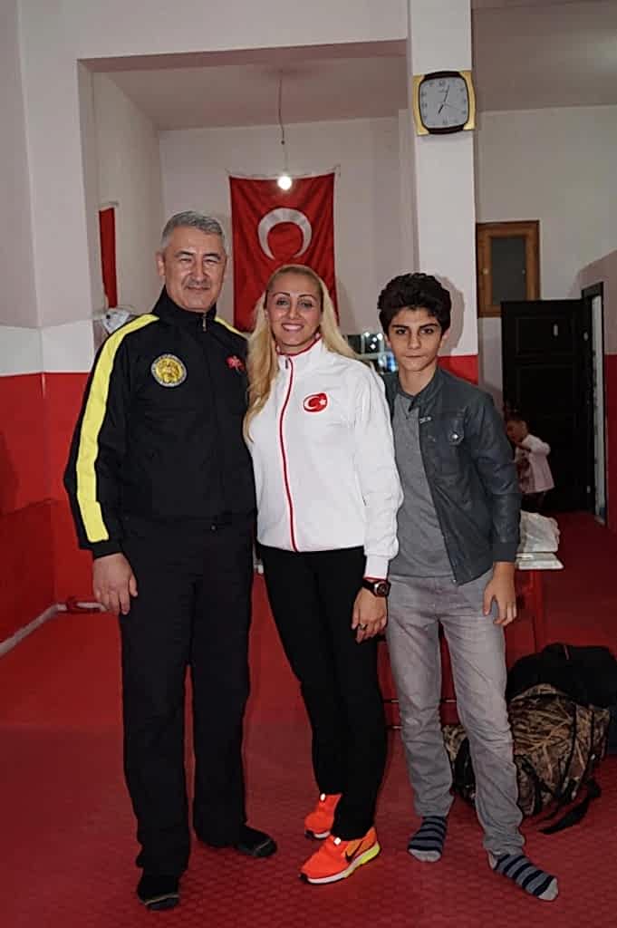 KUSAK TERFI SINAVI REYKAN & GOLGE 411