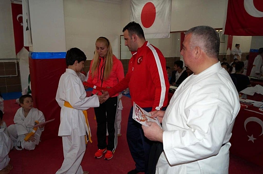 KUSAK TERFI SINAVI 2016 01 095