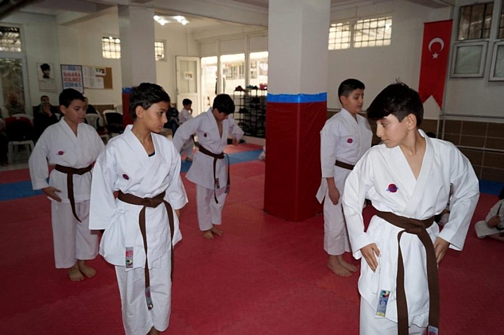 KUSAK TERFI SINAVI 2016 01 185