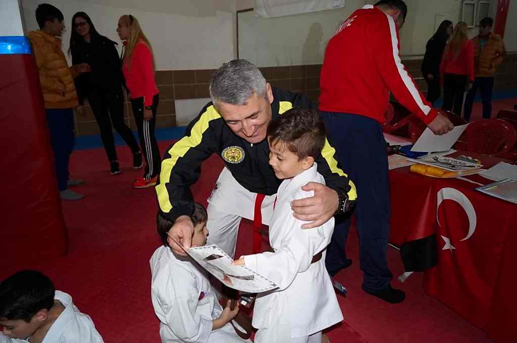 KUSAK TERFI SINAVI 2016 01 224