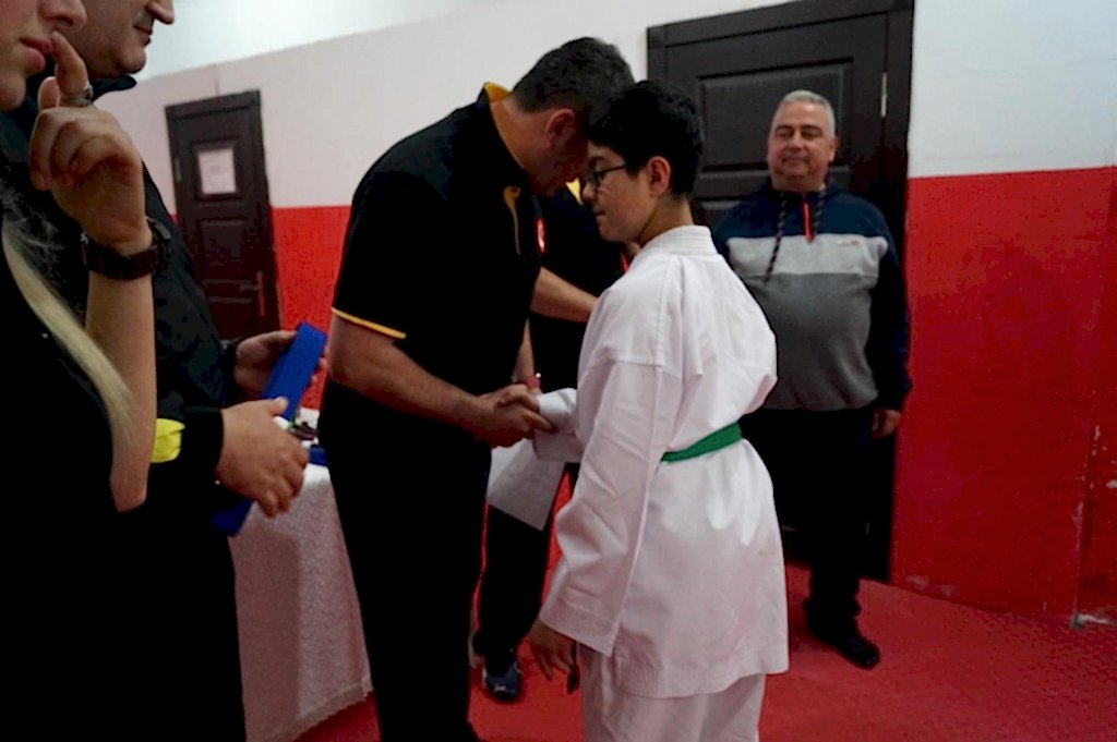 GOLGE KUSAK TERFI SINAVI 044