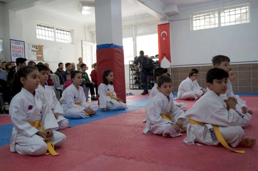 REYKAN KUSAK TERFI SINAVI 017