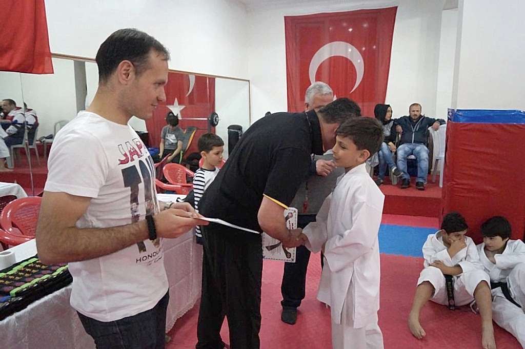 REYKAN KUSAK TERFI SINAVI 160