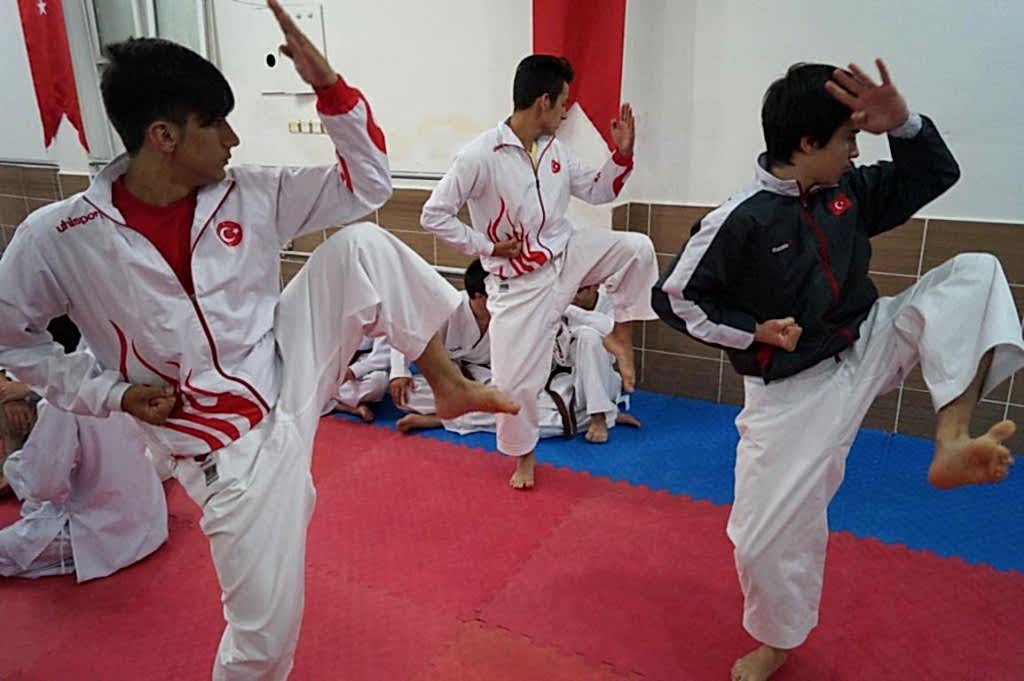 REYKAN KUSAK TERFI SINAVI 205