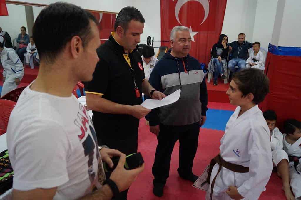 REYKAN KUSAK TERFI SINAVI 206