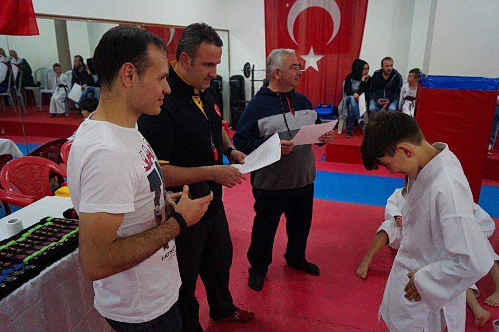 REYKAN KUSAK TERFI SINAVI 209