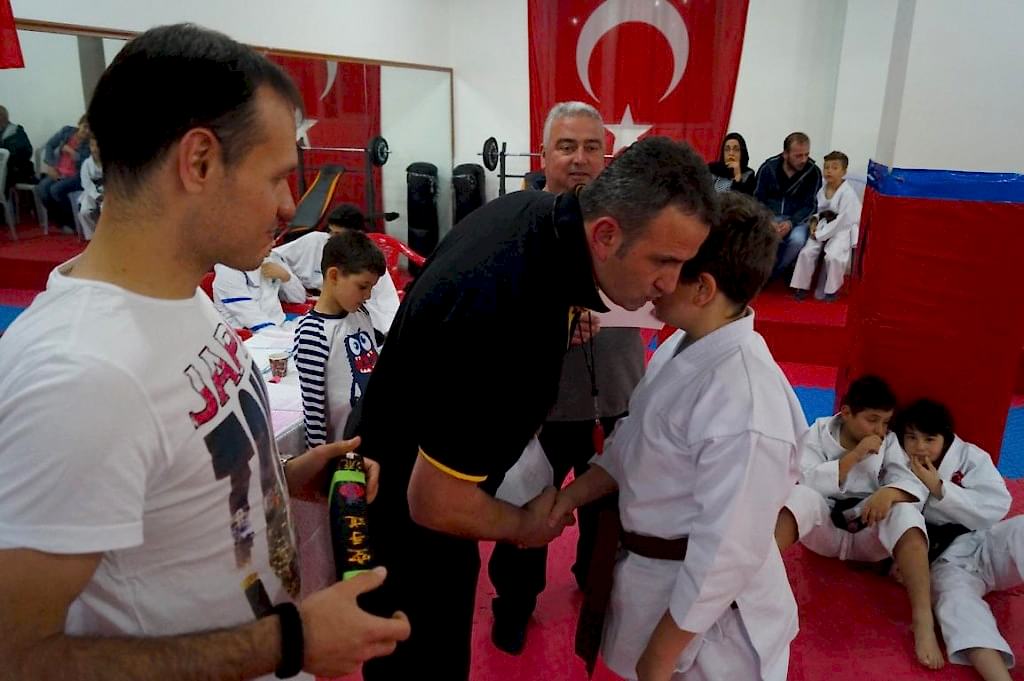 REYKAN KUSAK TERFI SINAVI 215