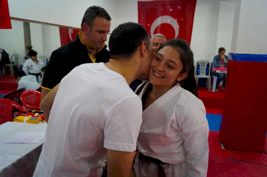 REYKAN KUSAK TERFI SINAVI 285