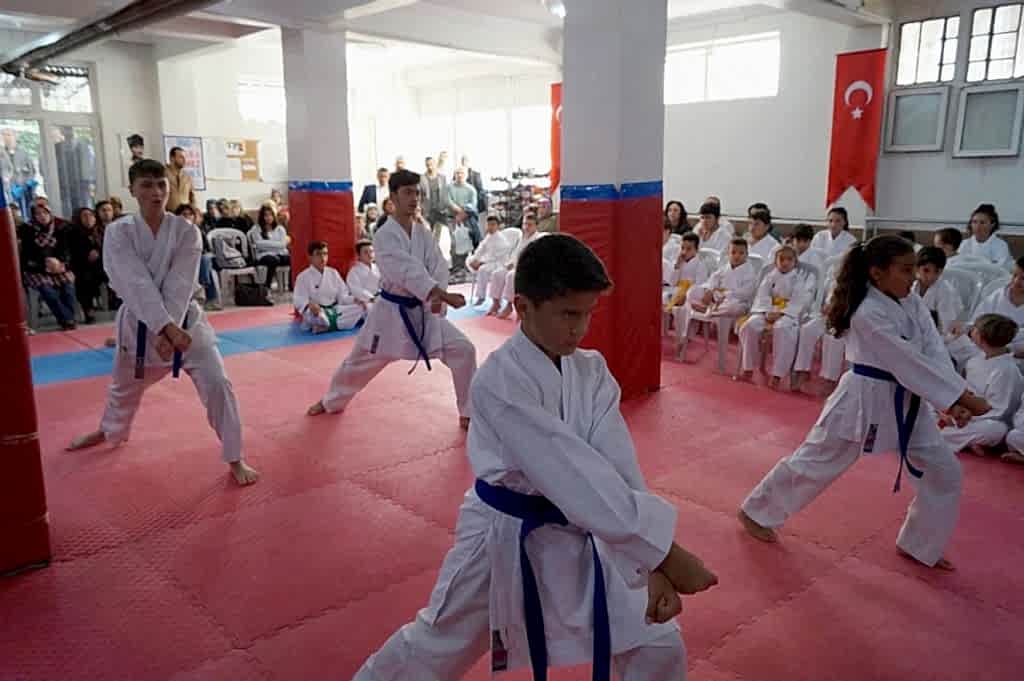 kusak-terfi-sinavi-124