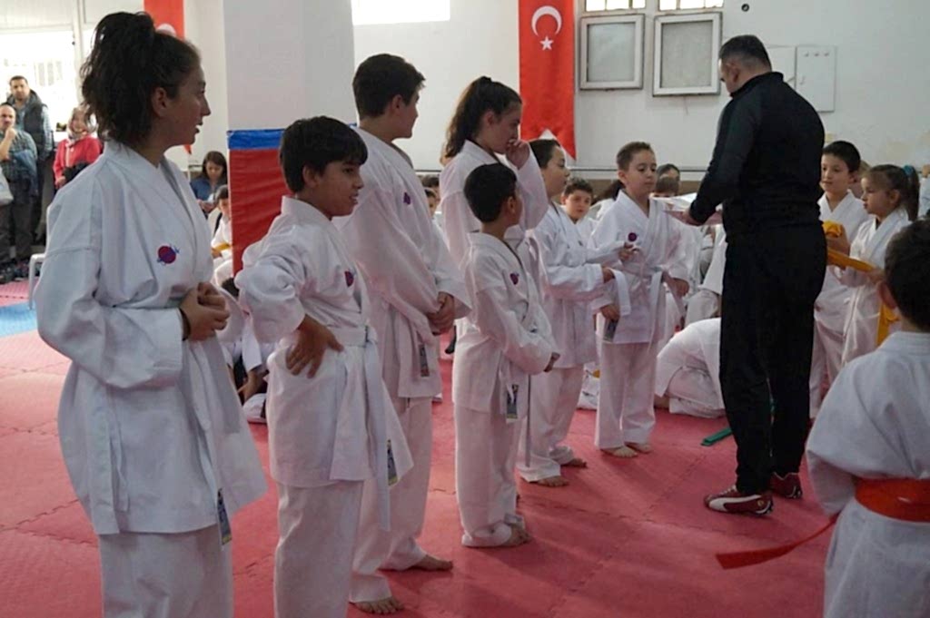 kusak-terfi-sinavi-160